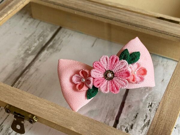 つまみ細工 ハンドメイド リボンとお花 わんこ用バレッタ 犬用ヘアアクセサリー
