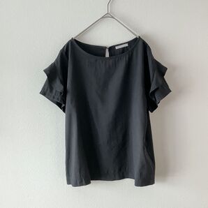 美品☆opaque.clip フリルスリーブブラウス フリル袖 プルオーバー 二の腕カバー ティアードスリーブ キレイめ 半袖