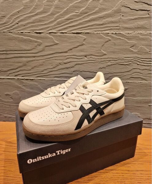 Onitsuka Tiger スニーカー シューズ gsm 24.5cm 新品 オニツカタイガー