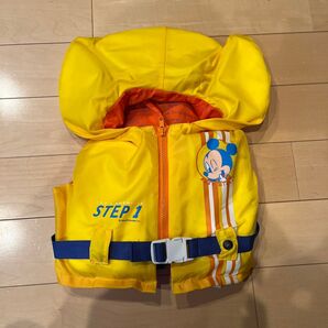 ディズニー ミッキー ライフジャケット 子供用 STEP1 黄色