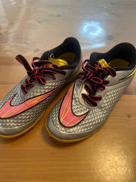 【20cm】NIKE hyper venomサッカーシューズ ジュニア
