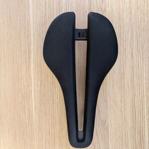 ボントレガー Aeolus Pro サドル 145mm