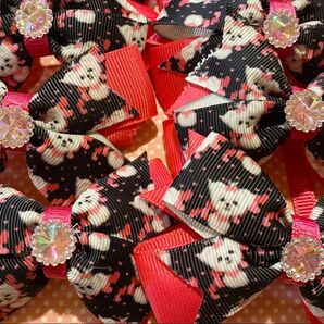 【10個セット】犬用チョーカー マルチーズ柄×黒リボン キラキラボタン付き 首飾り トリミングリボン