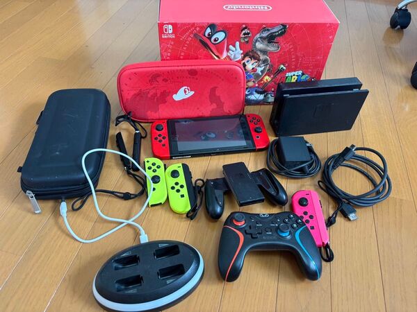 ニンテンドースイッチ 本体とおまけ多数