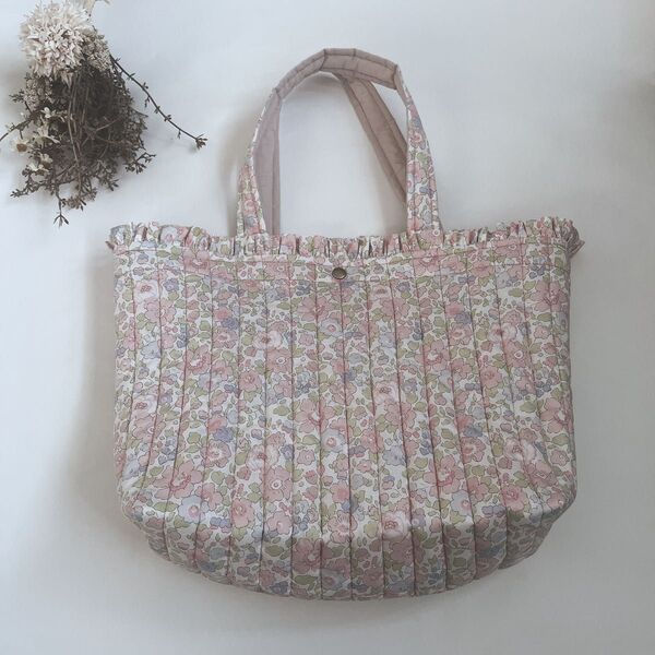 ハンドメイド キルトフリル大容量トートバッグ ベッツィ ピンク check&stripe ヌビバッグ風