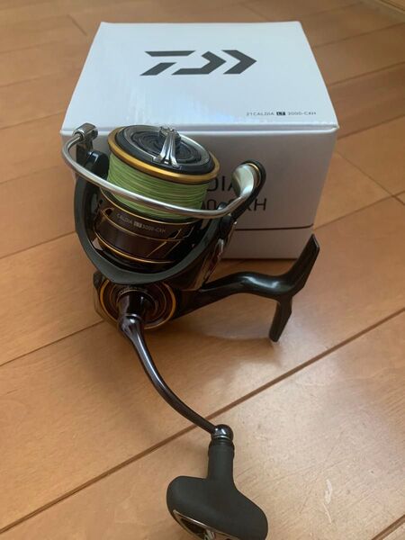 ダイワ 21カルディア LT3000-CXH スピニングリール