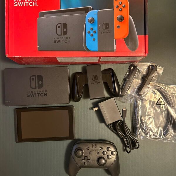 Nintendo Switch ※Joy-Conなし&プロコン付き