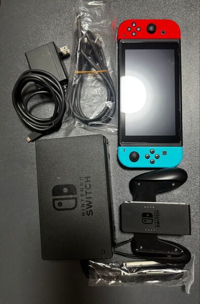 Nintendo Switch 本体 ニンテンドースイッチ HAC-001 2017年 初期型