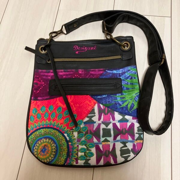 Desigual デジグアル ショルダーバッグ パッチワーク カラフル