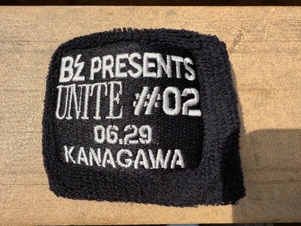 B’z presents UNITE ♯02 ガチャガチャ6月29日限定リストバンド 新品未使用品 ワンオク