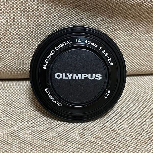 OLYMPUS M.ZUIKO 14-42mm f/3.5-5.6 ズームレンズ パンケーキレンズ ブラック ジャンク