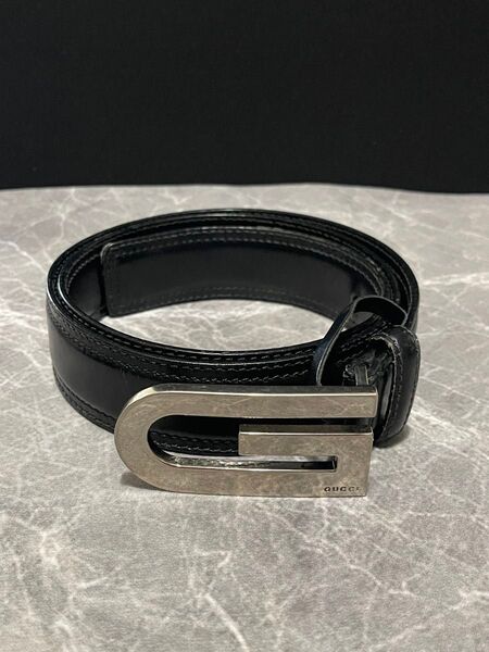 GUCCI グッチ メンズ レザーベルト 黒 Gロゴ