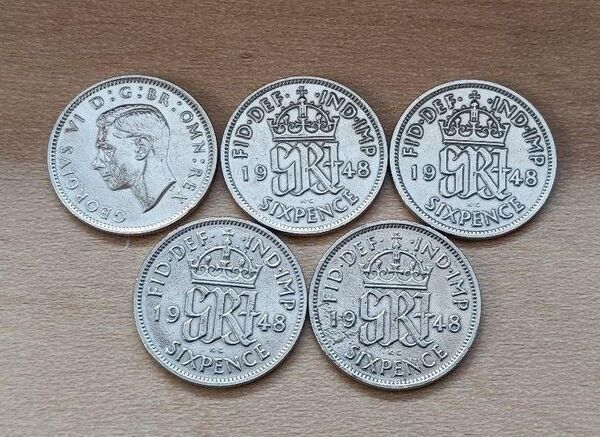1948年発行のイギリスの5枚セット、王冠と肖像デザインが特徴。- 年号: 1948- 通貨単位: 6d - 枚数: 5枚 古銭