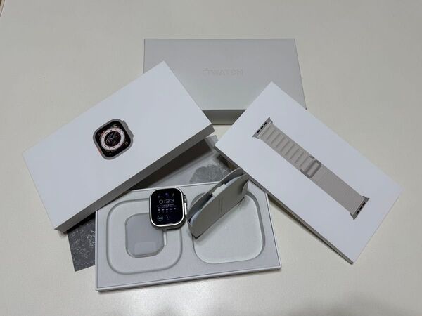 美品バッテリー99% Apple Watch Ultra 49mmチタニウムケース スターライトアルパインループ MQFT3J/A