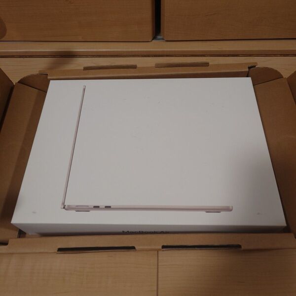 【新品】MacBook Air 2025 13インチ M4 16GB 512GB
