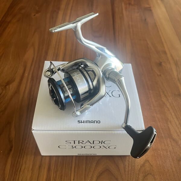 シマノ 19 ストラディック C3000XG SHIMANO STRADIC スピニングリール