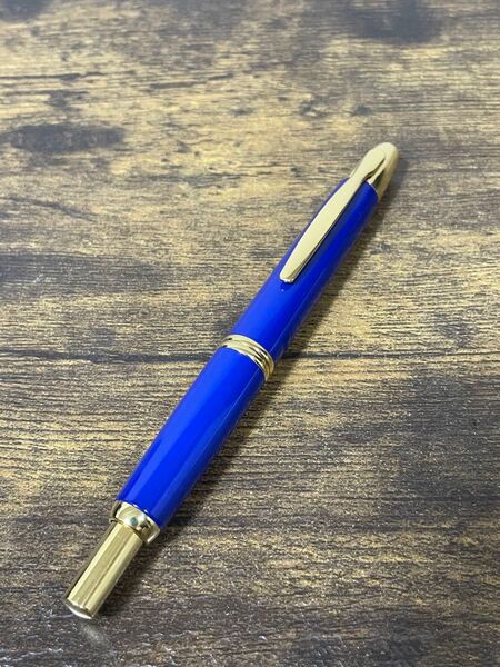 未使用に近い 18k 字幅F ブルー×ゴールド キャップレス 万年筆 パイロット