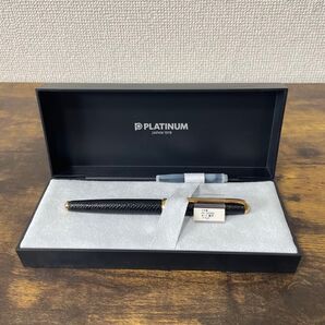 新品未使用 PLATINUM プラチナ万年筆 万年筆 美巧 シープ PS-10000N ブラック 細字 専用ケース付き