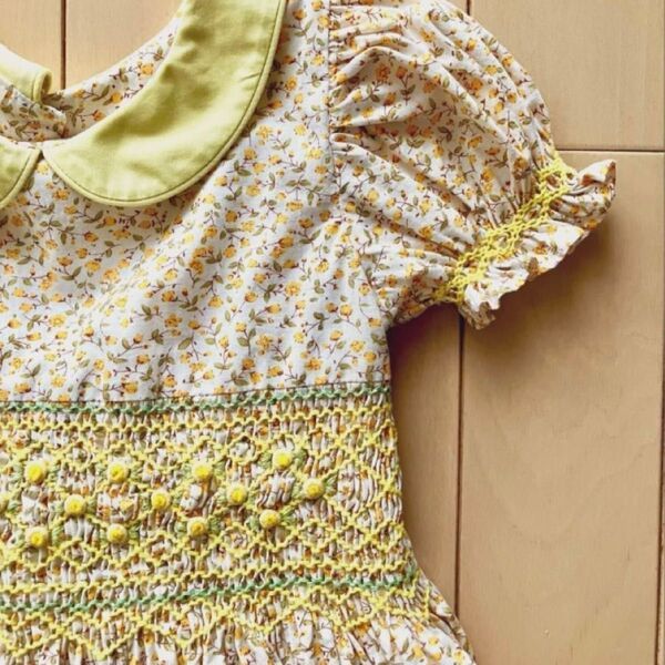 スモッキングワンピース heart spring 刺繍ワンピース Miharu Kanno 小花柄 80女の子