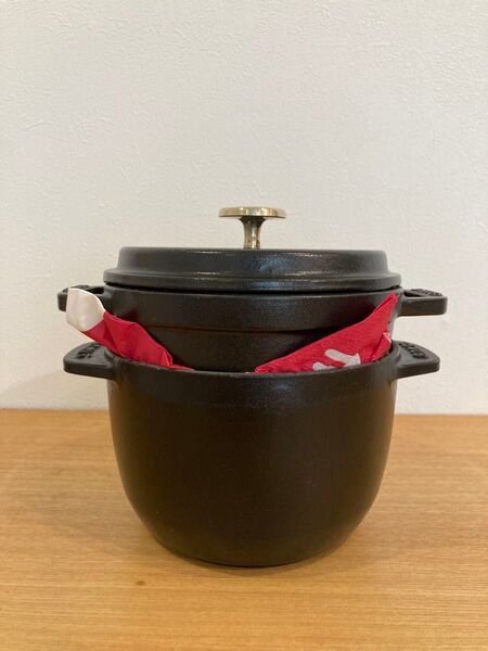 ストウブ ココット ラウンド 12 Gohan S ブラック ソロキャンプ BLACK staub 両手鍋