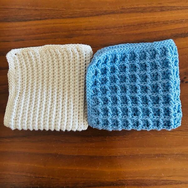 【2枚セット】ニッタオル ワッフル模様水色/うね編みオフホワイト ハンドメイド ニットタオル ニットハンカチ コットンハンカチ