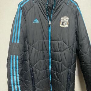 adidas リバプール 中綿ジャケット Oサイズ ブラック×ライトブルー