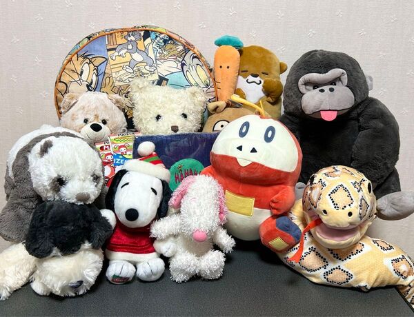 ぬいぐるみ まとめ売り 大量 トムとジェリー クッション ポケモン スヌーピー くったりシュナウザー カワウソ