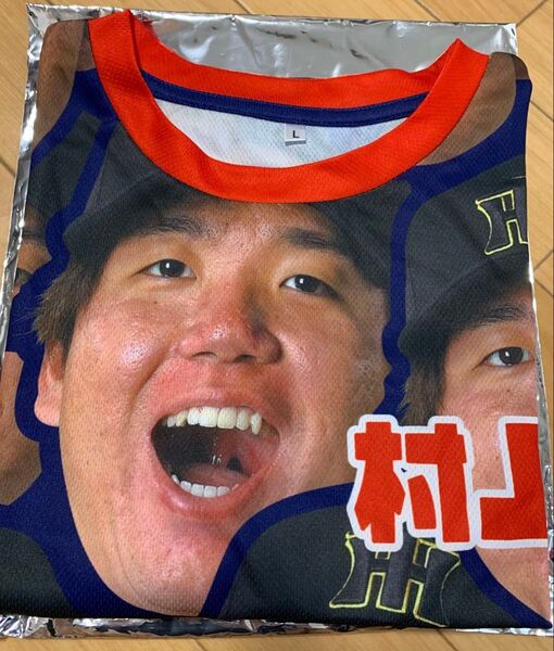 阪神タイガース 顔柄シークレットTシャツ 村上