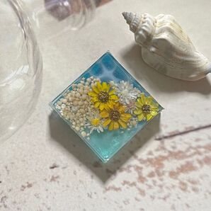 umi-11 ハンドメイド レジン ヘアゴム ブローチ ポニーフック キーホルダー