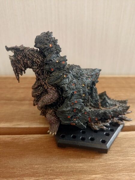 モンスターハンター スタンダードモデル Plus ゾラ・マグダラオス フィギュア モンハン