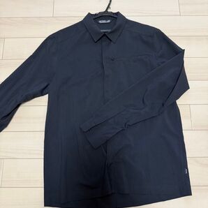 希少 美品 アークテリクス スカイラインシャツ 長袖 黒 M