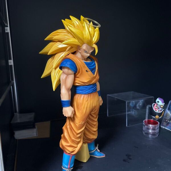 ドラゴンボール Grandista nero 孫悟空 超サイヤ人3 フィギュア
