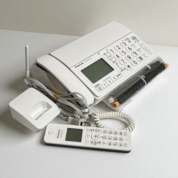 Panasonic パナソニック おたっくす 電話機 FAX FAX電話機 子機 KX-PD215-W KX-FKD404-W1