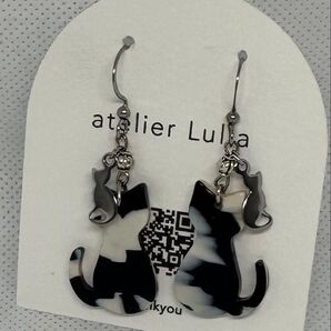 *23【ネコオヤコ】handmadeピアス/イヤリング 黒ぶちネコ 親子 モノトーン サージカルステンレス