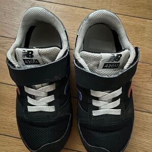 new balance キッズスニーカー 18cm