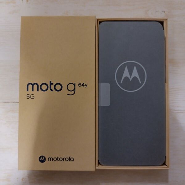 未使用 モトローラ Motorola moto G64y 5G SIMフリー バニラクリーム ヴィーガンレザー ワイモバイル