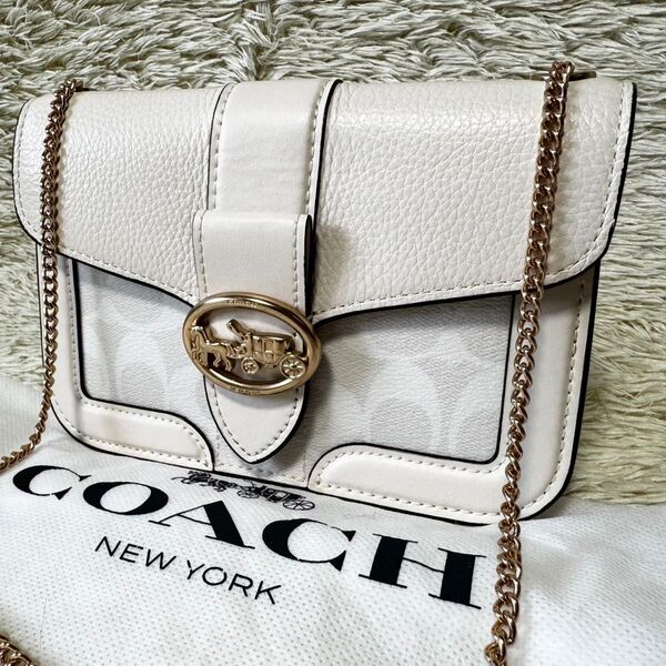 COACH コーチ ショルダーバッグ ジョージー 馬車金具 シグネチャー 斜め掛け クロスボディ PVC レザー 本革 ホワイト