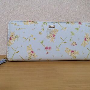 美品 プーさんの長財布