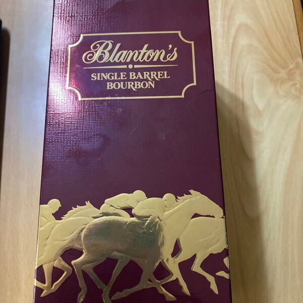 ブラントン Blanton's シングルバレル バーボン