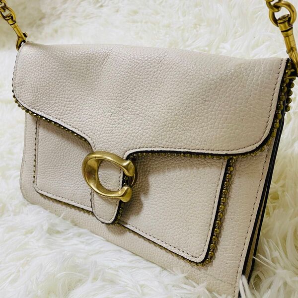 コーチ COACH タビーレザー クラッチチェーン 白