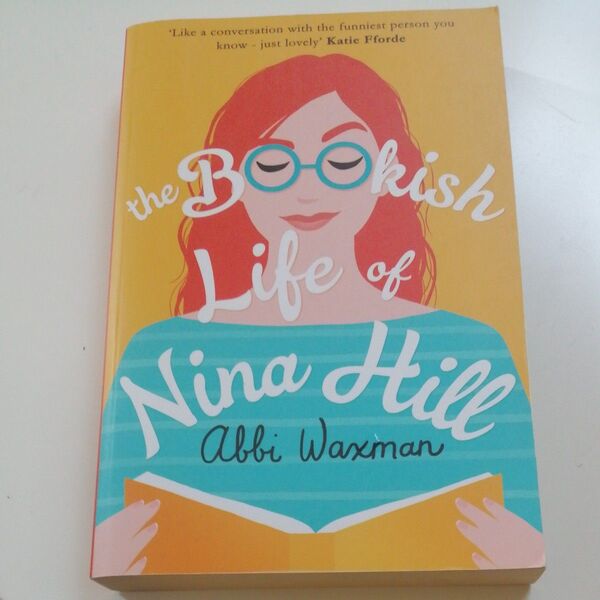 The Bookish Life of Nina Hill 英語ペーパーバック