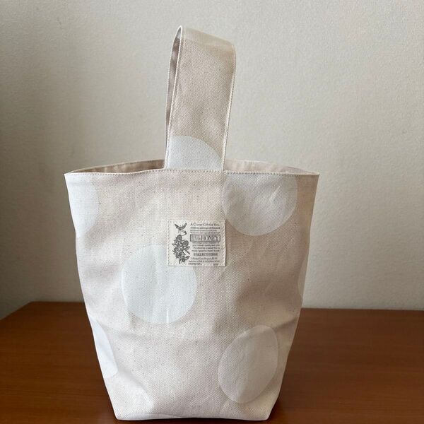 【まとめてお値引き】ハンドメイド ワンハンドルバック バケツバック トートバッグ 手提げ鞄 帆布 生成り 大きいドット