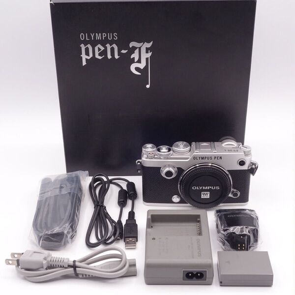【超美品】ショット数211回 オリンパス OLYMPUS ミラーレス一眼 PEN-F シルバー ボディ 元箱・付属品付
