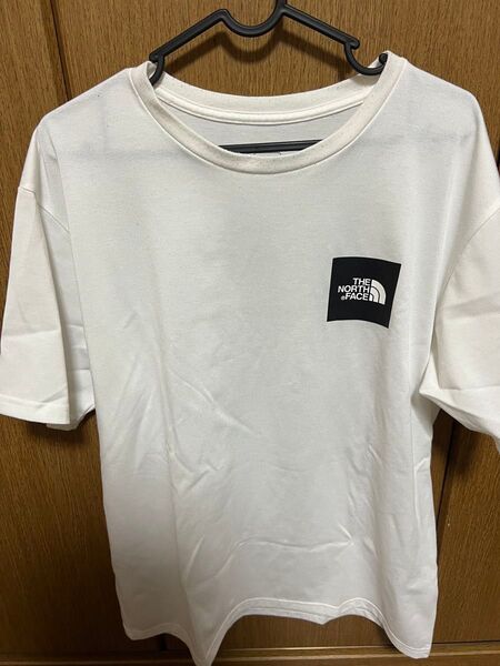 ノースフェイスtシャツ