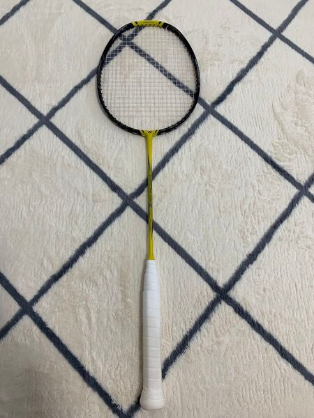 YONEX バドミントンラケット ナノフレア1000z 4U5