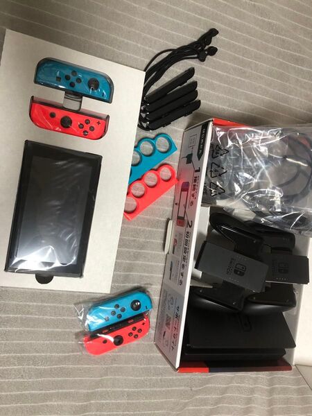 【美品】Nintendo Switch 本体 付属品完備 ※初期化済み