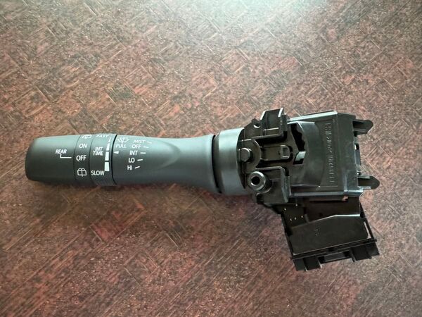 ハスラー MR52S MR92S 令和2年1月~現行 時間調整機能付 間欠ワイパーレバースイッチ 37310-74P20