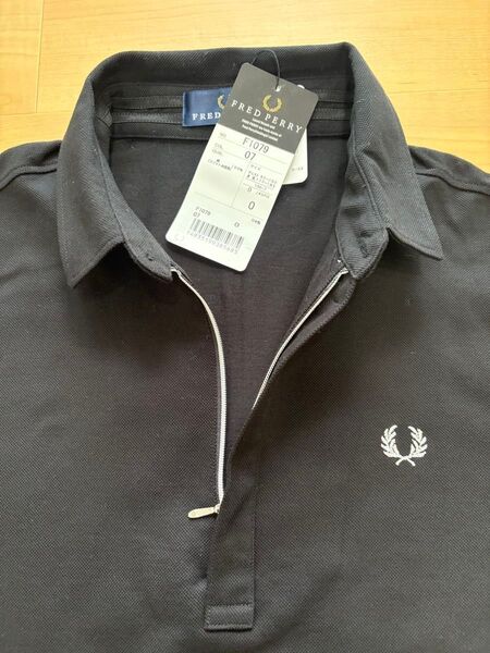 FRED PERRY ハーフジップ半袖シャツ ブラック サイズ O 新品未使用 タグ付き