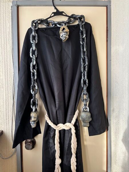3枚セット メンズ黒 ロングワンピース 総丈150㎝ 悪魔 死神バンパイヤ 小物セットハロウィン お祭り イベント