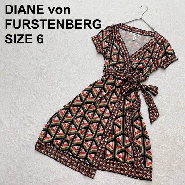 ダイアンフォンファステンバーグ DvF カシュクールラップワンピース 総柄 ひざ丈 シルク100% 上質 シック 半袖(1401)